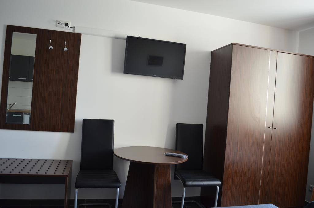 Zwei Raben Pension Mainz Zimmer foto