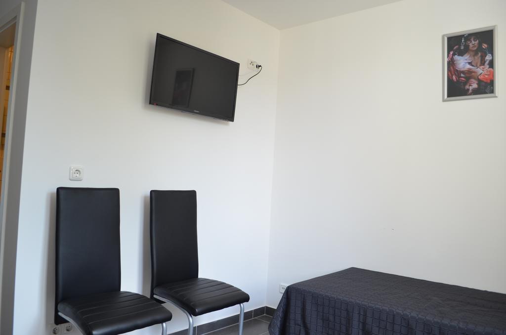 Zwei Raben Pension Mainz Zimmer foto