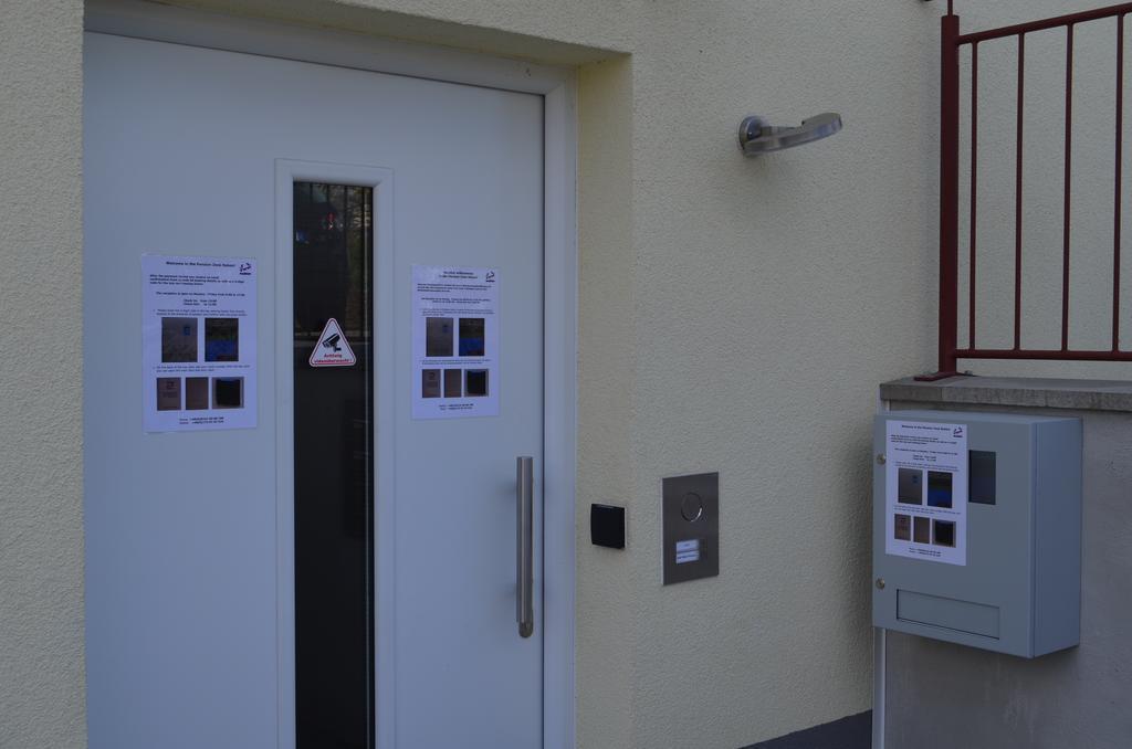 Zwei Raben Pension Mainz Exterior foto