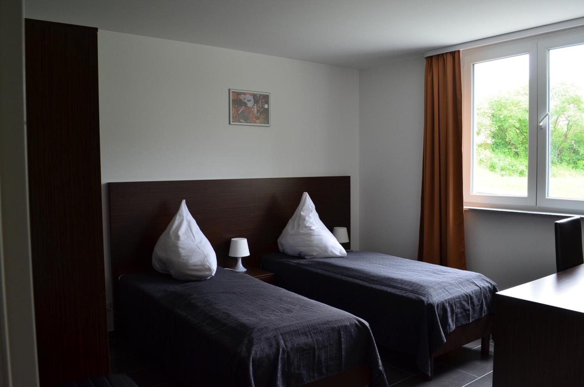 Zwei Raben Pension Mainz Exterior foto